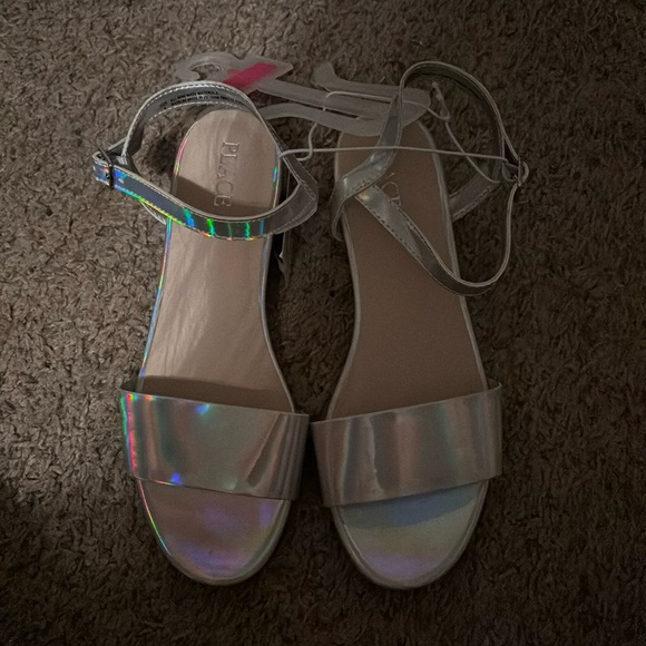 The Children's Place Shoe - Picture 1 of 3